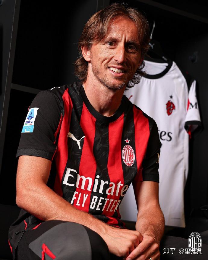 佐佐木朗希成为联盟话题中心