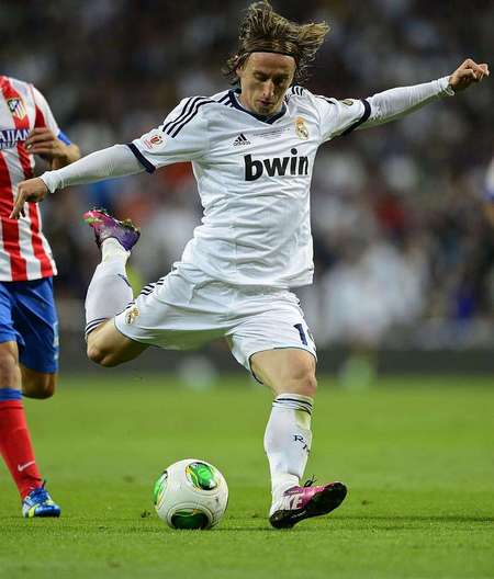 为什么你拿了金花还是输？解析“冤家牌”的出现规律。（手握金花仍败北？揭示“冤家牌”的出现规律）