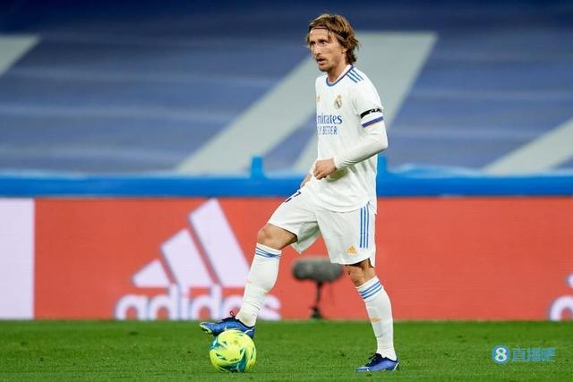 皇马利好！西媒：米利唐伤缺时间将缩短至2个月